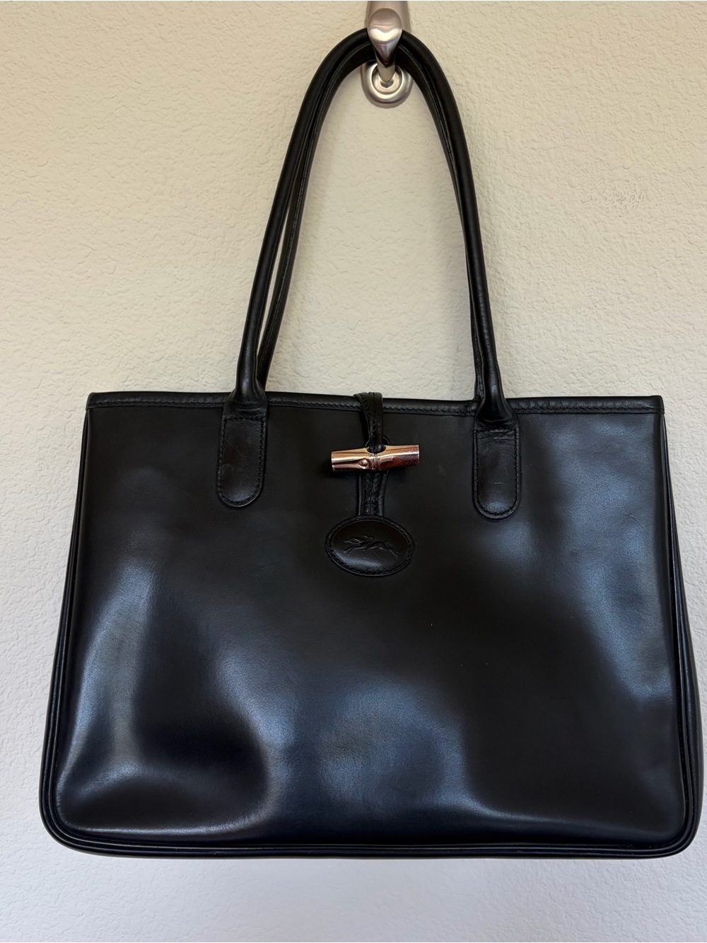 Longchamp Roseau Black Leather Shoulder Tote with Gold-Tone Toggle